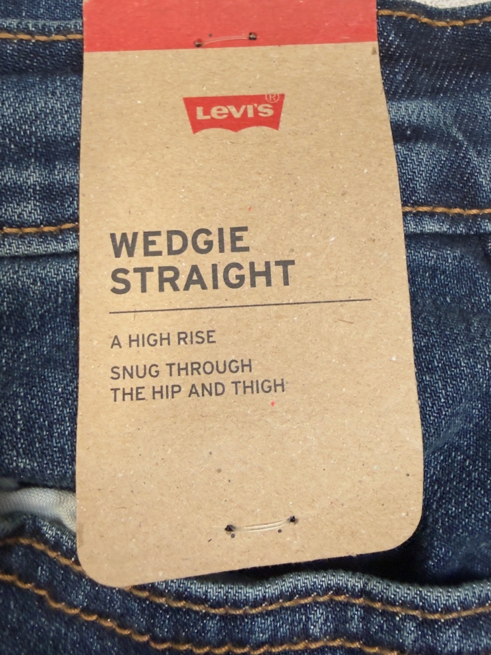 Levi's‎ Wedgie Straight jeans in a medium blue wash  Sz 26/28 NWT - Picture 2 of 8